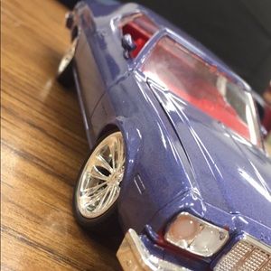 Meet your Posher, Bruce